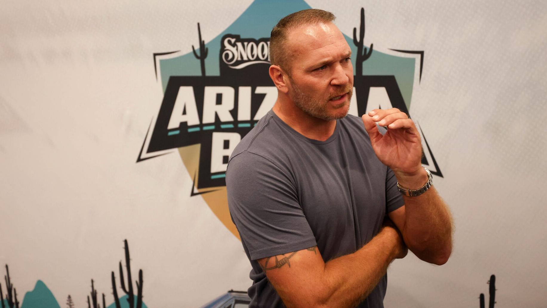 Bears legend Brian Urlacher reflects on Hall of Fame career at Arizona Bowl Kickoff Luncheon